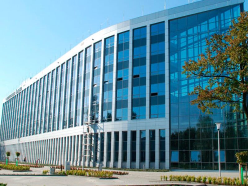 Wewnętrzna sieć kampusowa 5G na Politechnice Śląskiej